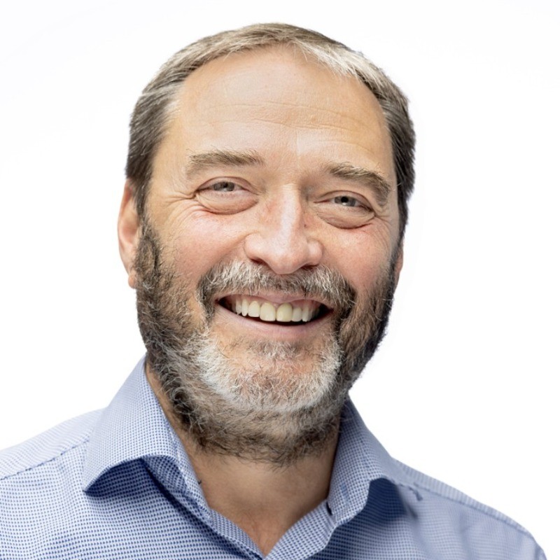 Portrait of Mark Alfer, Head of Growth at Echo